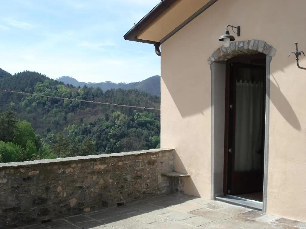 La Campana D'Oro Hotel Beverino Italy